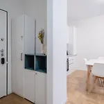 Relstay - Citylife Апартаменты *
